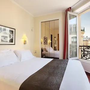 verificați disponibilitatea